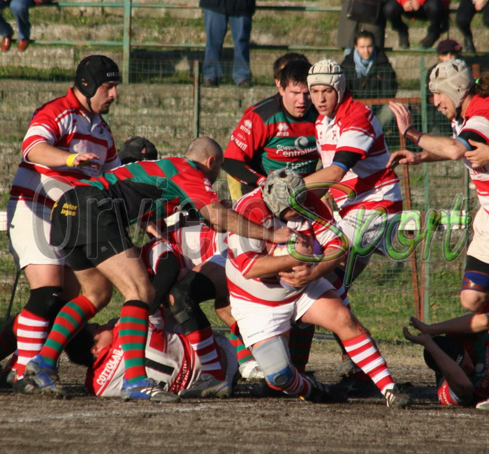 Oggi grande rugby a Terni, scontro al vertice tra Centralmotor e Unione Orvietana
