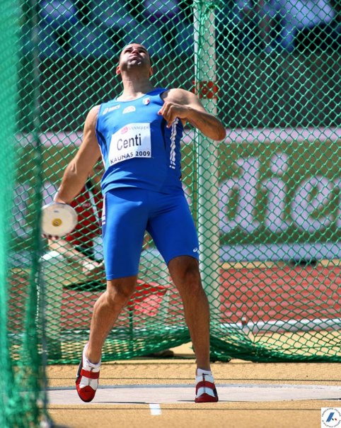 L’atletica Libertas si tinge d’Azzurro, definito l’ingaggio di Diego Centi