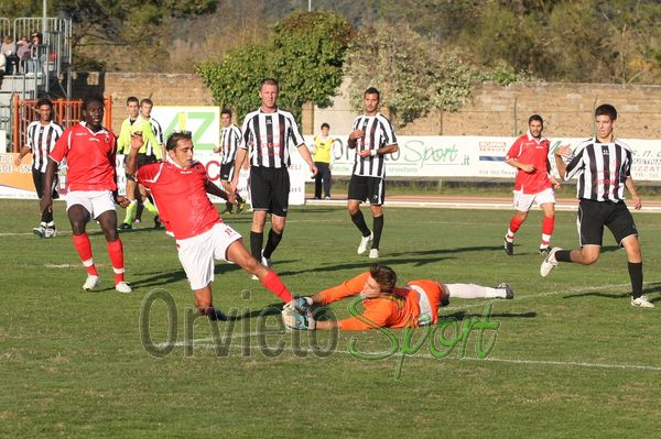 Gran cuore Orvietana: rimonta due gol giocando un’ora in dieci