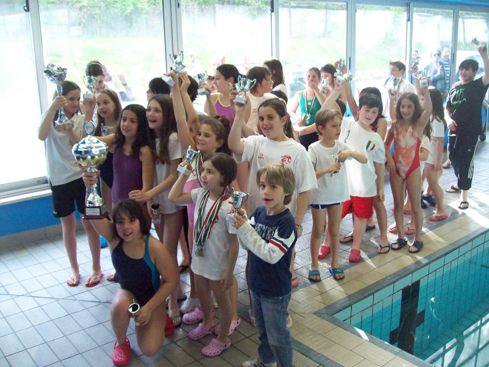 Uisp Nuoto alza il trofeo del 6° memorial “David Mercanti”