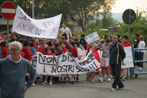 “Se ci togliete anche lo sport …” Manifestazione dello sport orvietano contro la Provincia