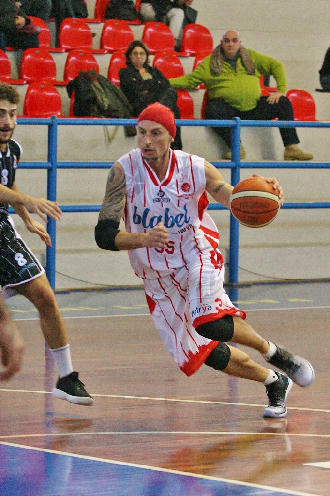 Vetrya Orvieto Basket scontro al vertice, al PalaPorano il Perugia
